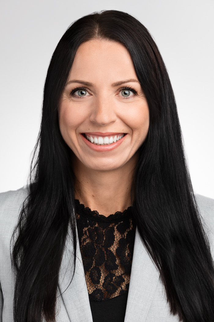 Martina Drobilová, MBA https://www.hypocare.cz//files_source/makler_profil/upload/images/Drobilova_Martina.jpg